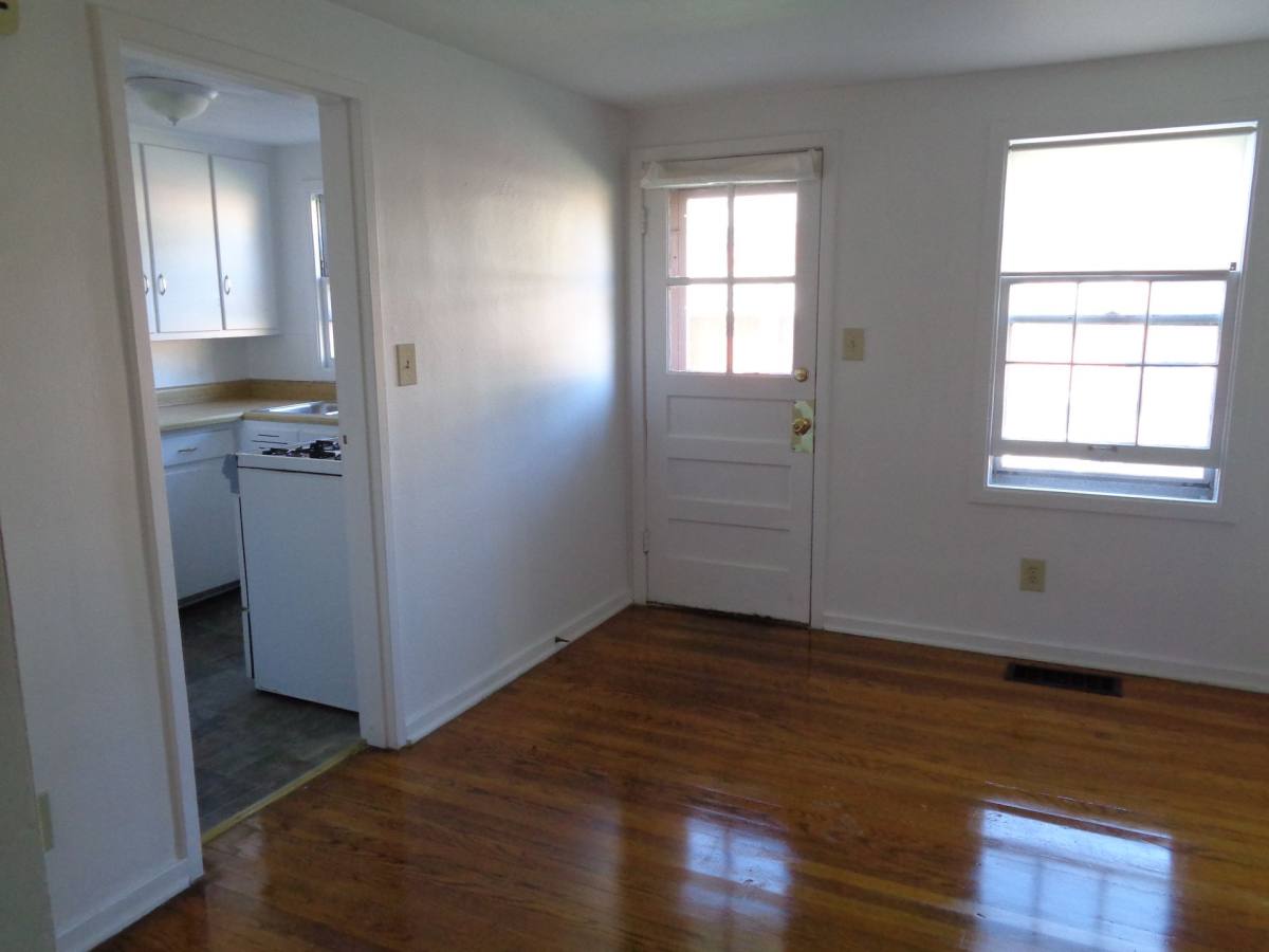 Townhouse for rent at 300 Mains Ave, Syracuse, NY 13207