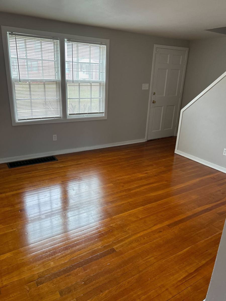 Townhouse for rent at 300 Mains Ave, Syracuse, NY 13207