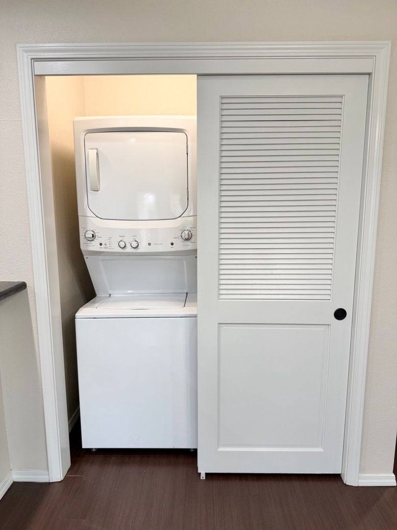 Apartment for rent at 2627 Ashlan Ave, Clovis, CA 93611