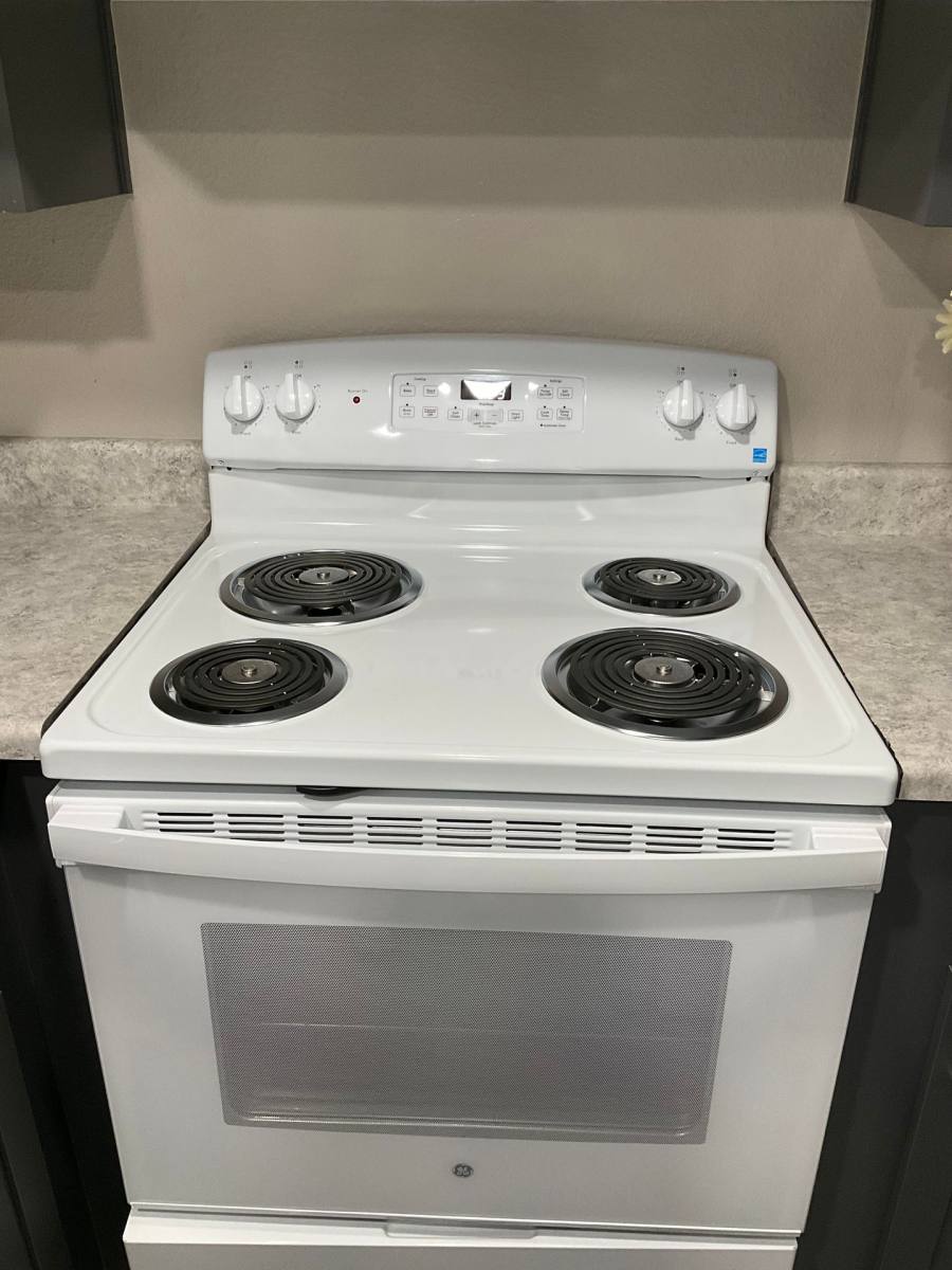 Apartment for rent at 2901 E Stewart Ave, Visalia, CA 93292