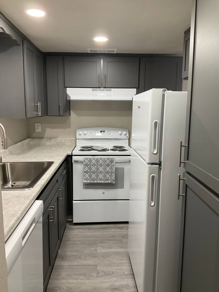 Apartment for rent at 2901 E Stewart Ave, Visalia, CA 93292