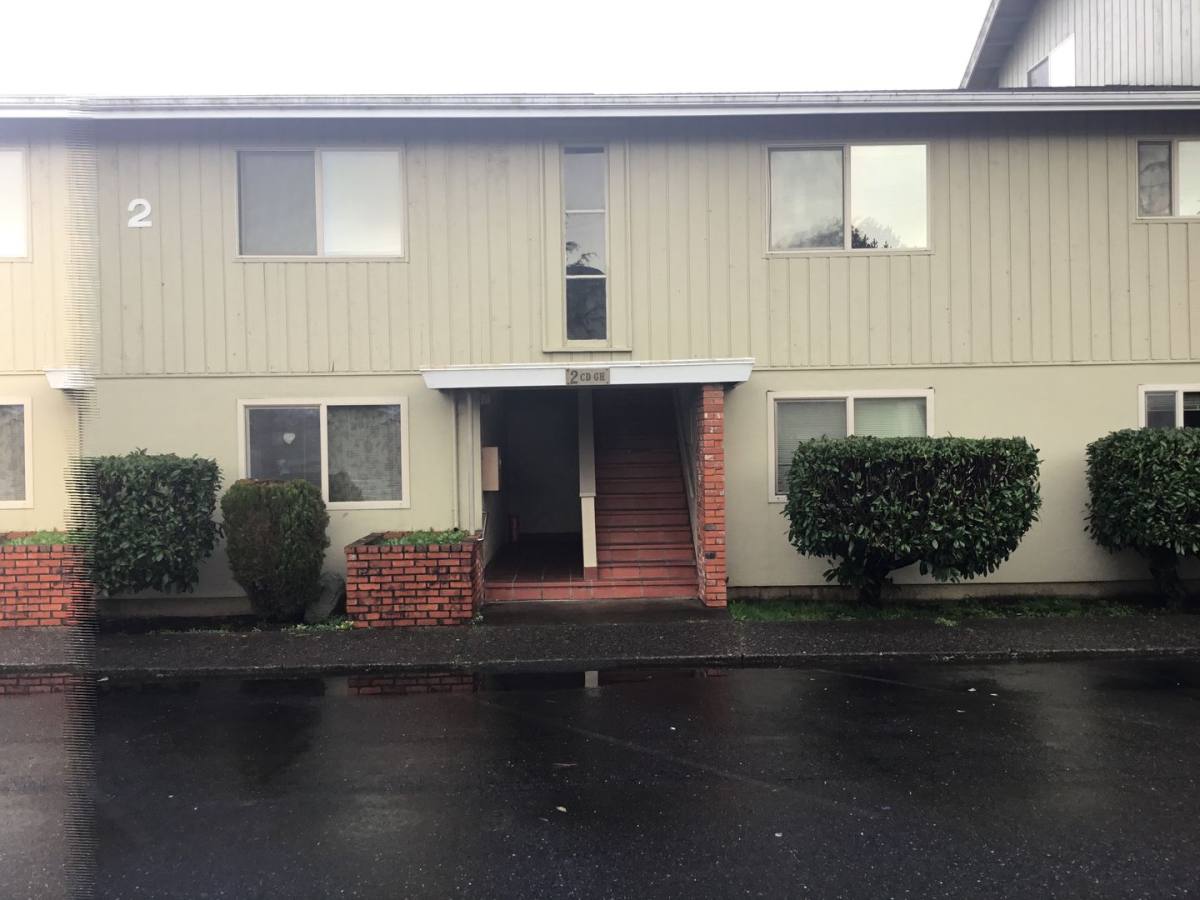 Apartment for rent at 888 Vermont Ave, North Bend, OR 97459