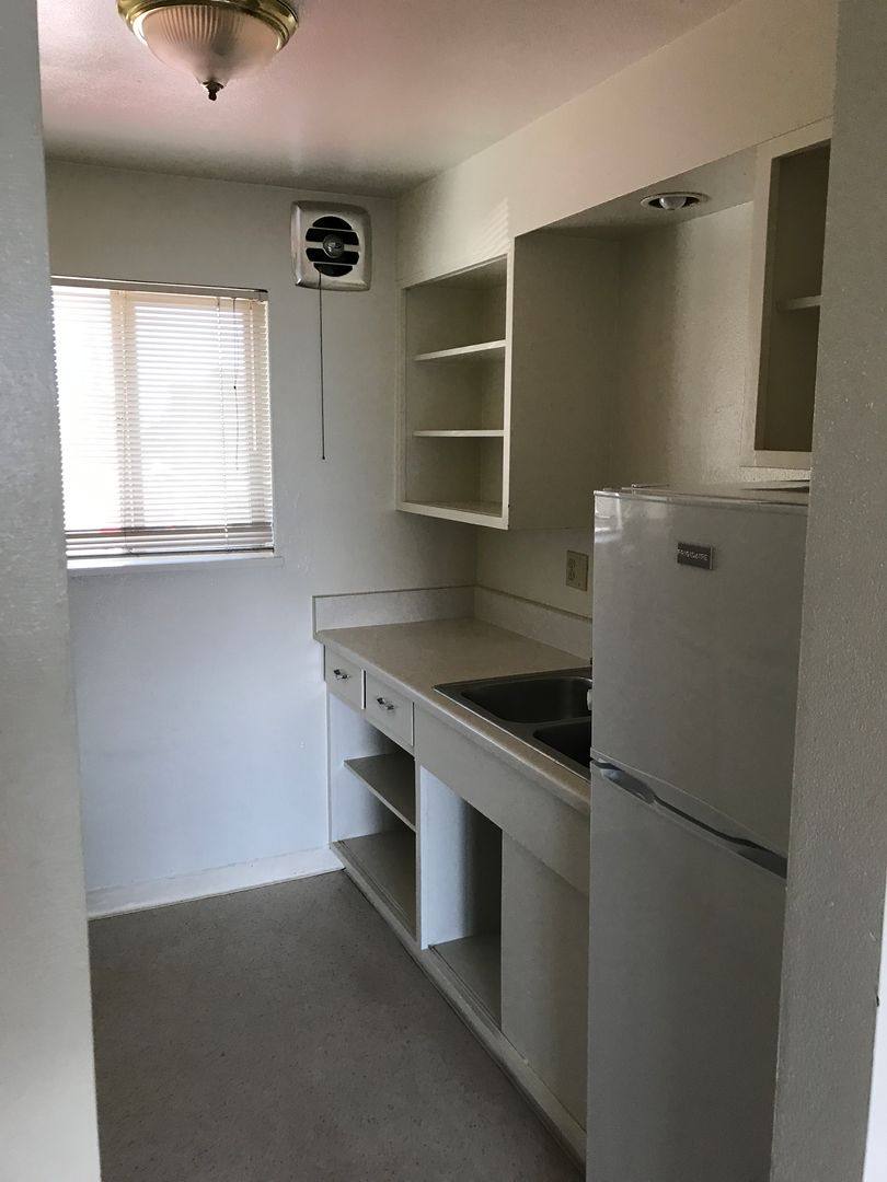 Apartment for rent at 888 Vermont Ave, North Bend, OR 97459