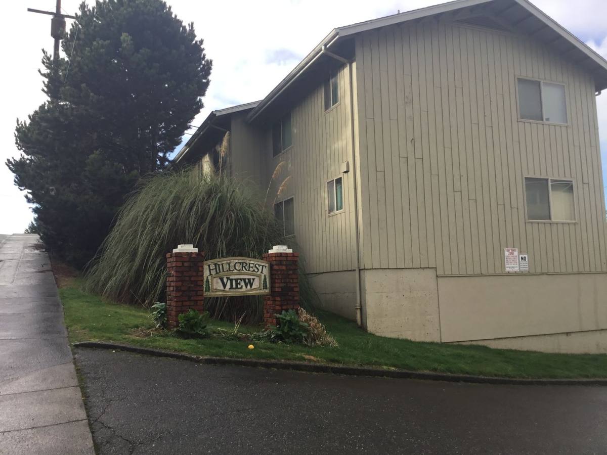Apartment for rent at 888 Vermont Ave, North Bend, OR 97459