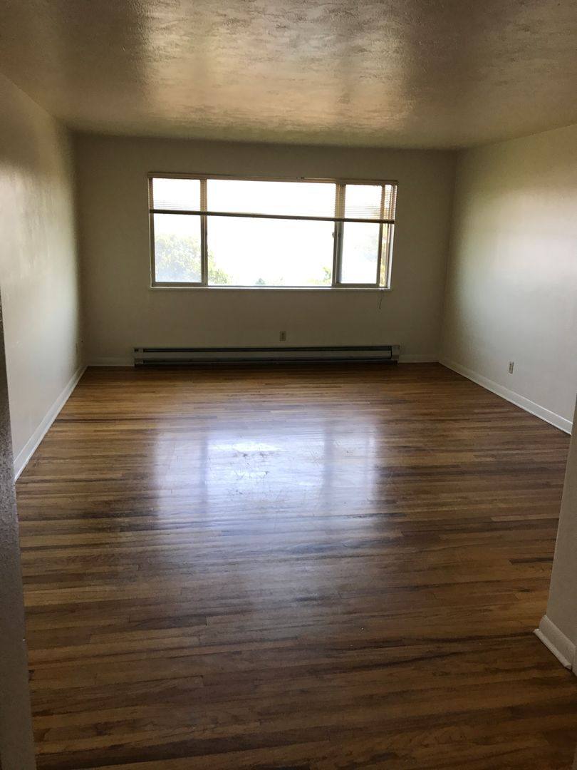 Apartment for rent at 888 Vermont Ave, North Bend, OR 97459
