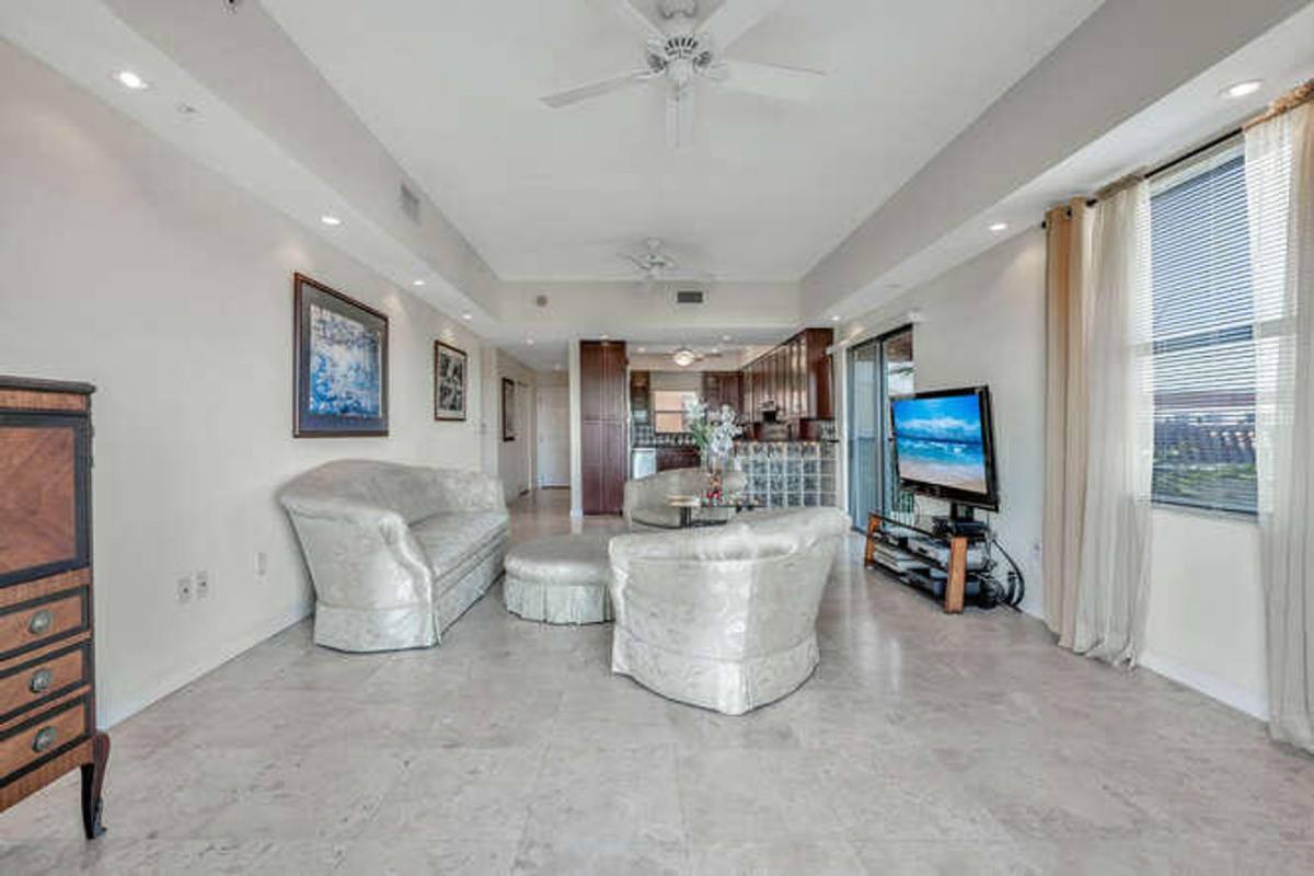 Condo for rent at 1640 Presidential Way #501, West Palm Beach, FL 33401