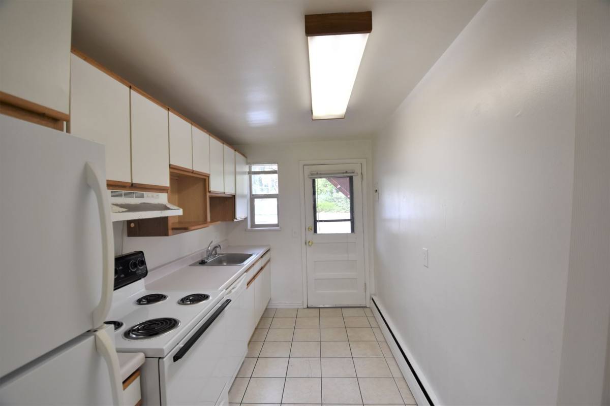 Apartment for rent at 911-933 Portland Place, Boulder, CO 80303