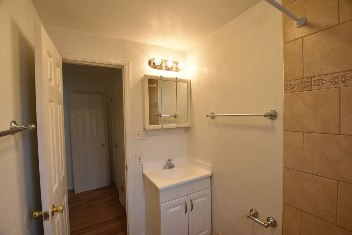 Apartment for rent at 911-933 Portland Place, Boulder, CO 80303