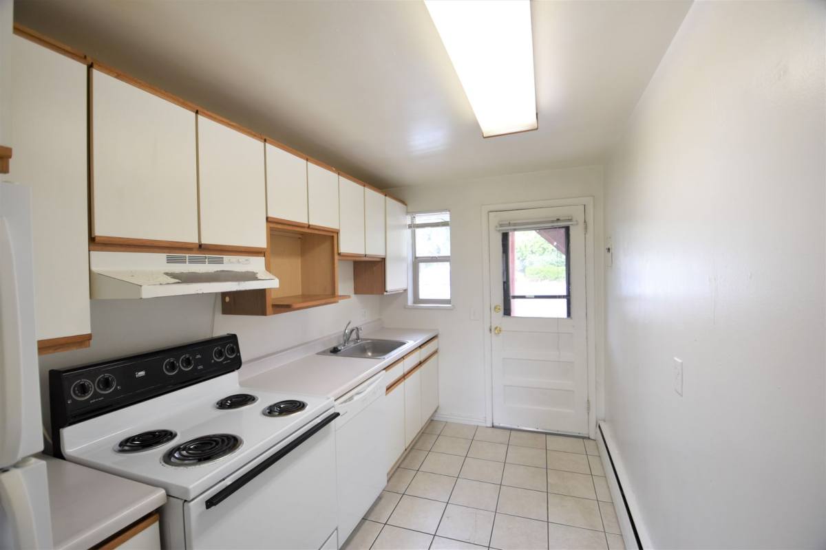 Apartment for rent at 911-933 Portland Place, Boulder, CO 80303