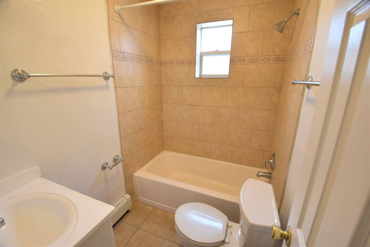 Apartment for rent at 911-933 Portland Place, Boulder, CO 80303