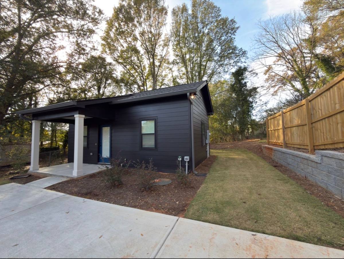 Apartment for rent at 1743 W Hancock Ave, Athens, GA 30606