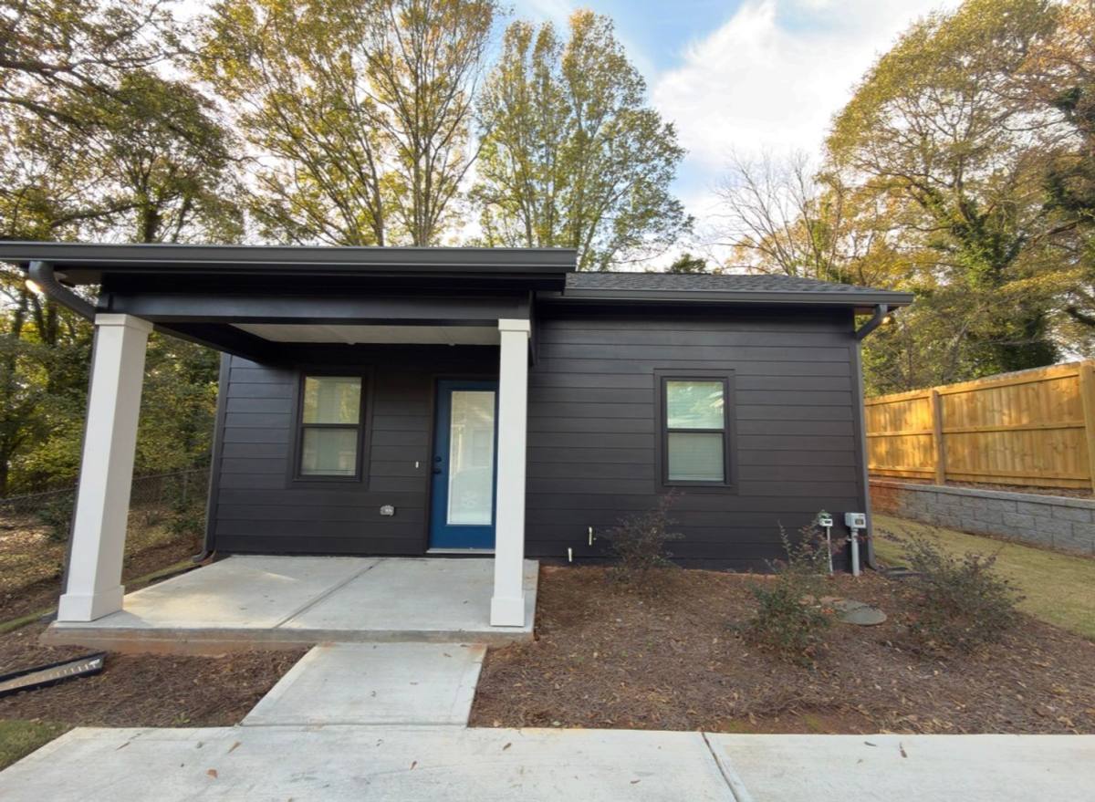 Apartment for rent at 1743 W Hancock Ave, Athens, GA 30606