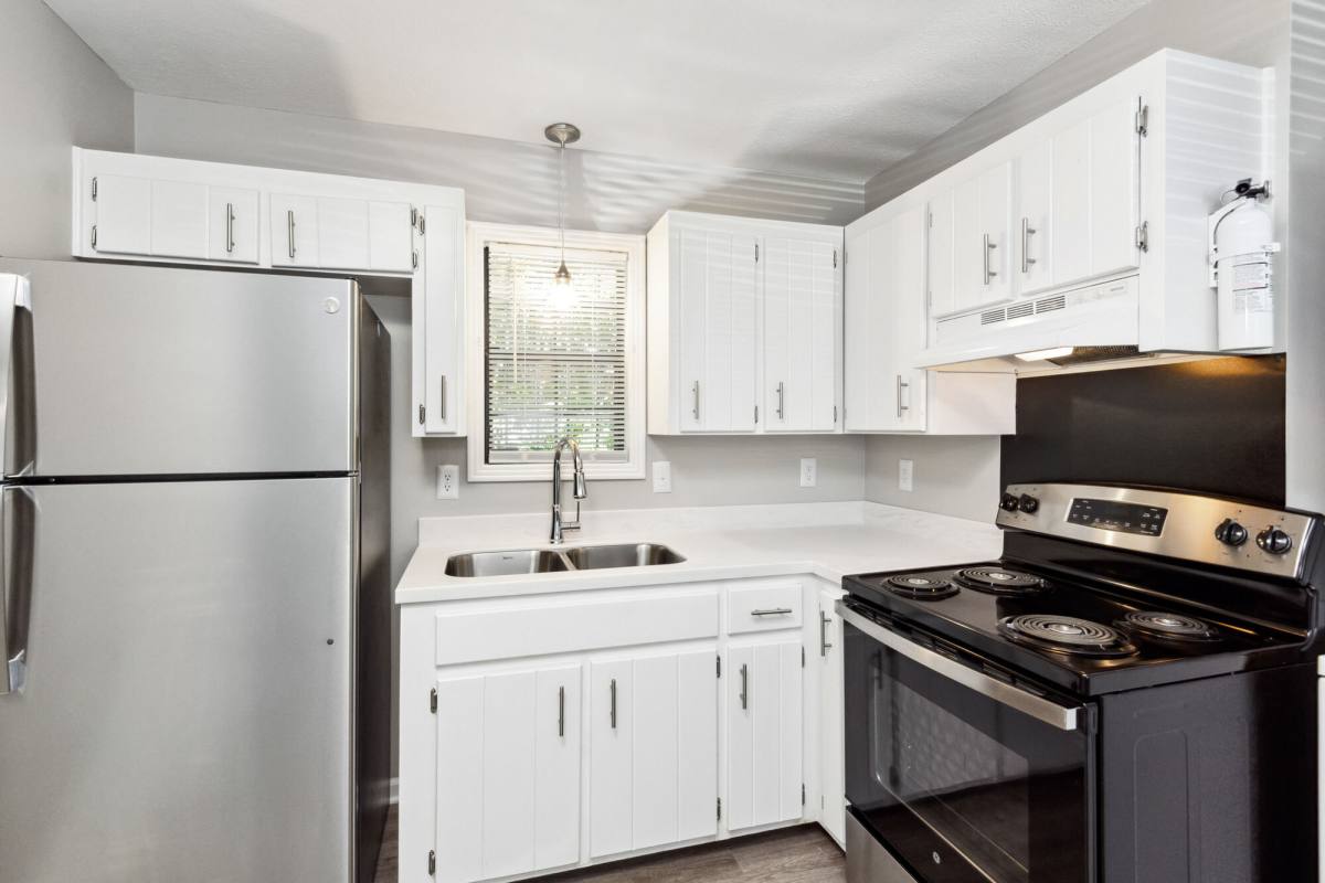 Apartment for rent at Skyline Flats, 103 Hart Lane, Nashville, TN 37207