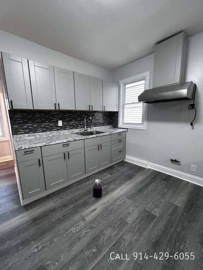 Apartment for rent at 162 Linden St, Yonkers, NY 10701