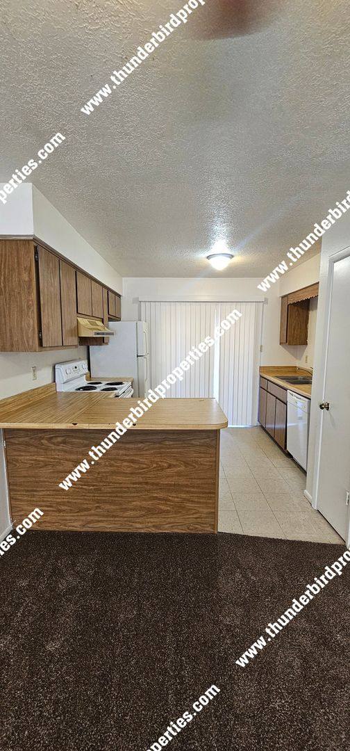 Apartment for rent at 1117 Louisiana Blvd SE, Albuquerque, NM 87108