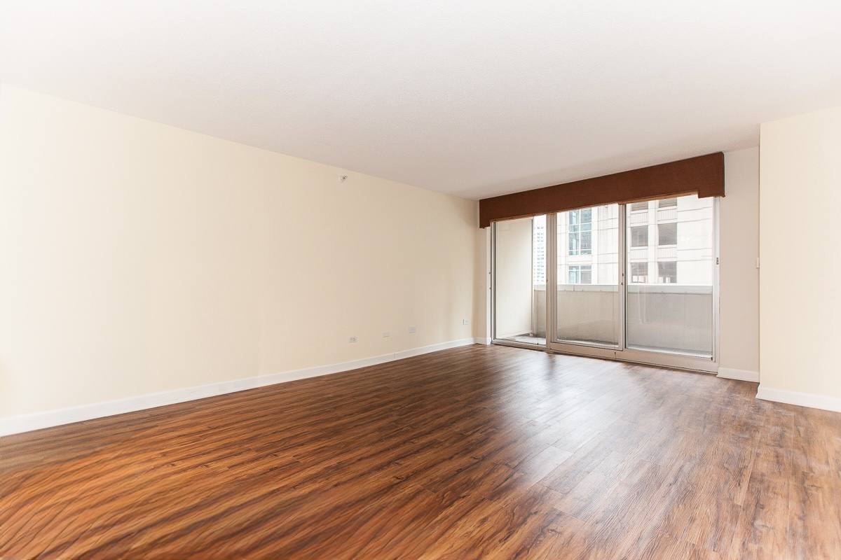 Condo for rent at 545 Dearborn #902, Chicago, IL 60654