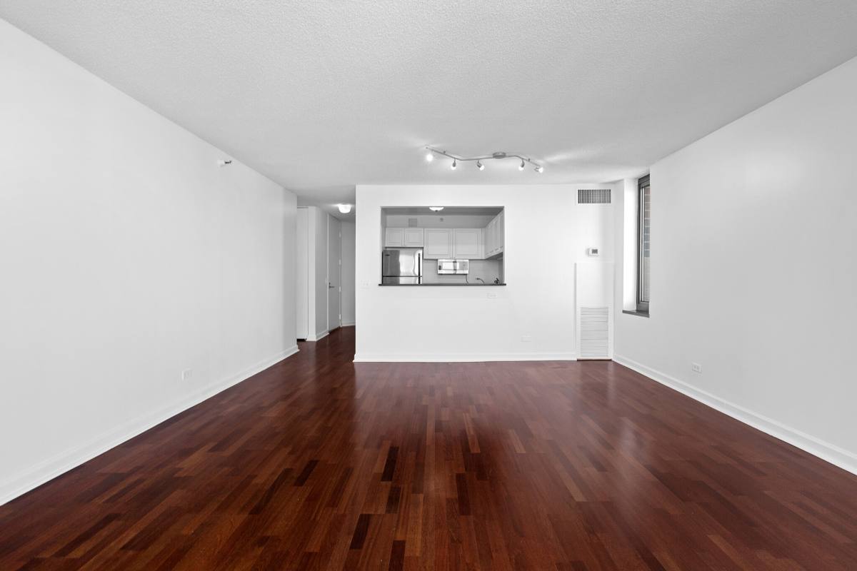 Condo for rent at 3660 Lakeshore #4410F, Chicago, IL 60613
