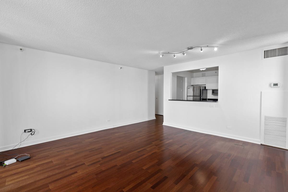 Condo for rent at 3660 Lakeshore #4410F, Chicago, IL 60613