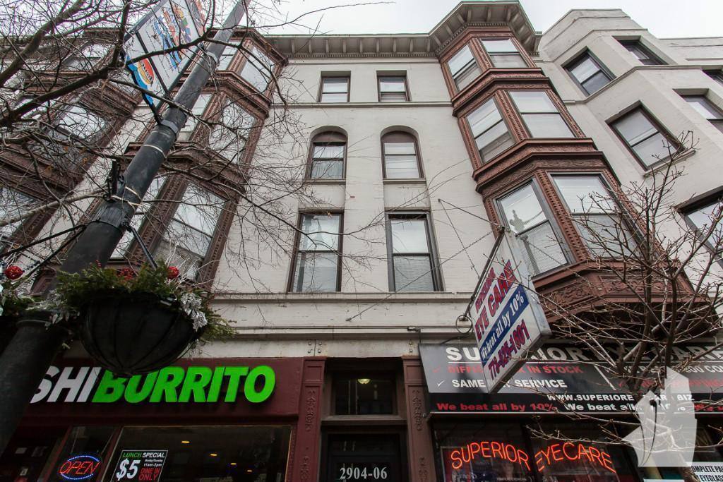 Apartment for rent at 2900 Broadway #4, Chicago, IL 60657