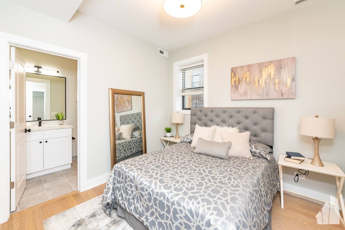 Apartment for rent at 2020 Montrose #A1, Chicago, IL 60618