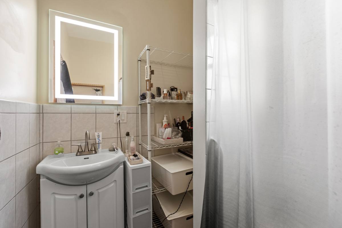 Apartment for rent at 2028 Hamlin #2, Chicago, IL 60647