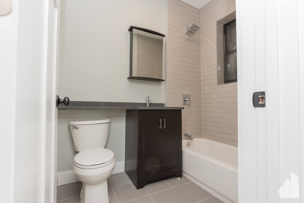 Apartment for rent at 4413 Wolcott #A3, Chicago, IL 60640