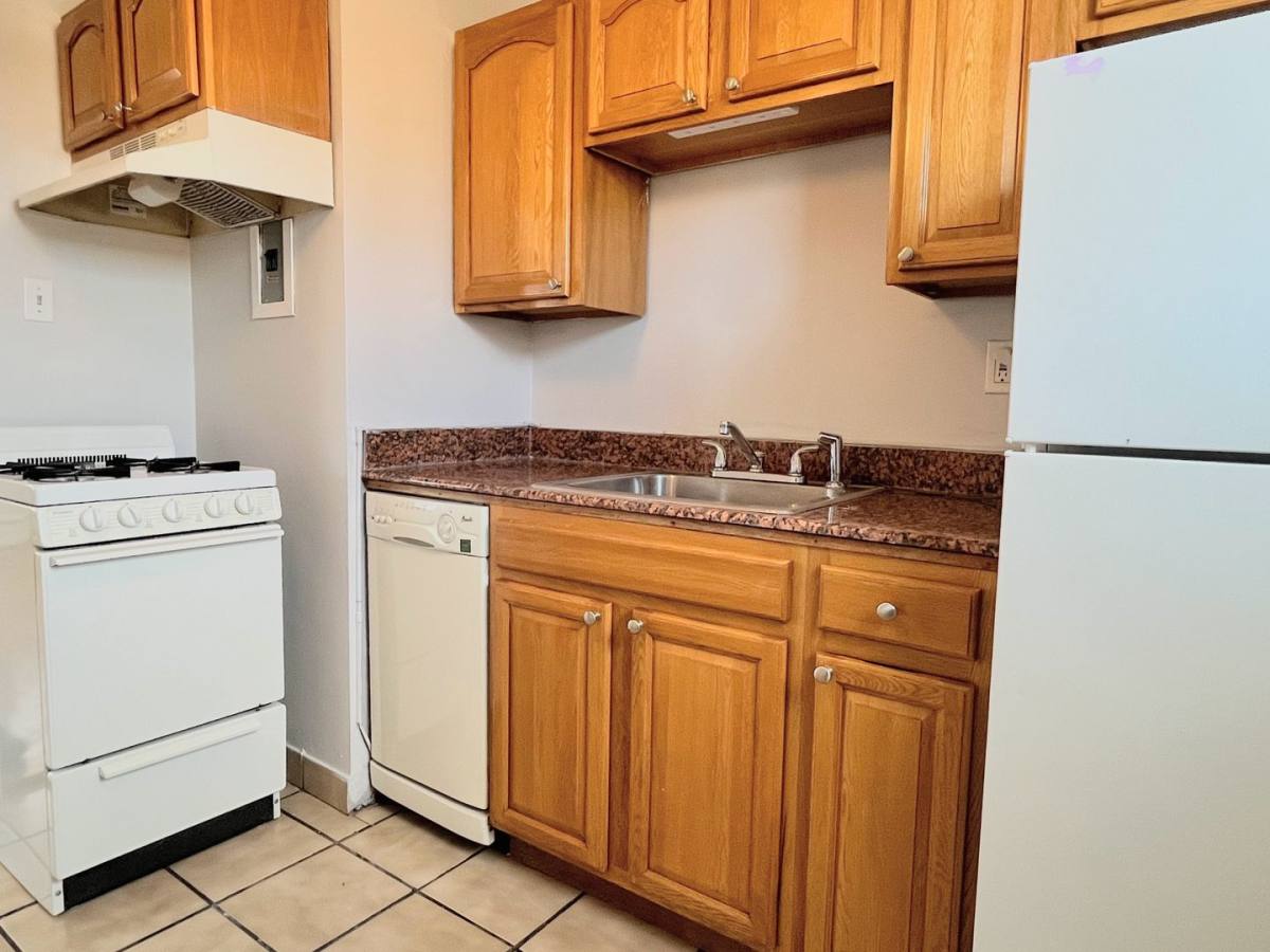 Apartment for rent at 1962 Delaware Ave, Buffalo, NY 14216