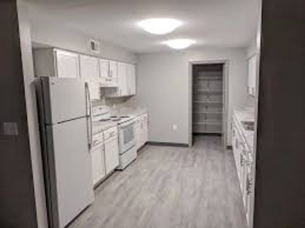 Apartment for rent at 4573 Westport Rd, Columbus, OH 43228