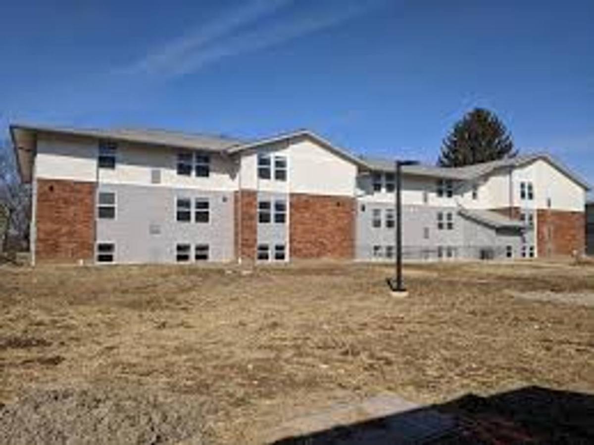 Apartment for rent at 4573 Westport Rd, Columbus, OH 43228