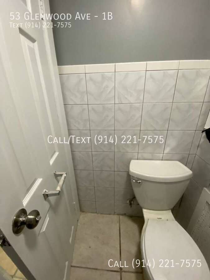 Apartment for rent at 53 Glenwood Ave #1B, Yonkers, NY 10701