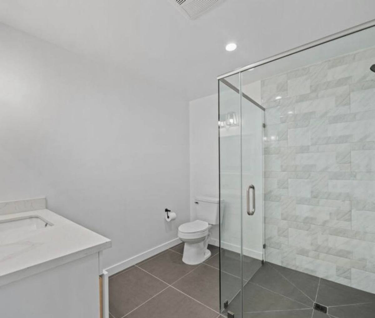 Apartment for rent at 10914 Columbus, Mission Hills, CA 91345