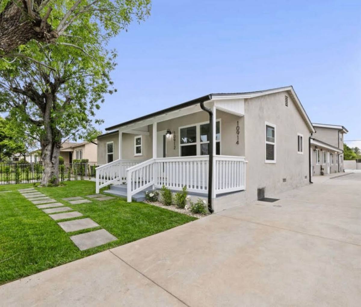 Apartment for rent at 10914 Columbus, Mission Hills, CA 91345