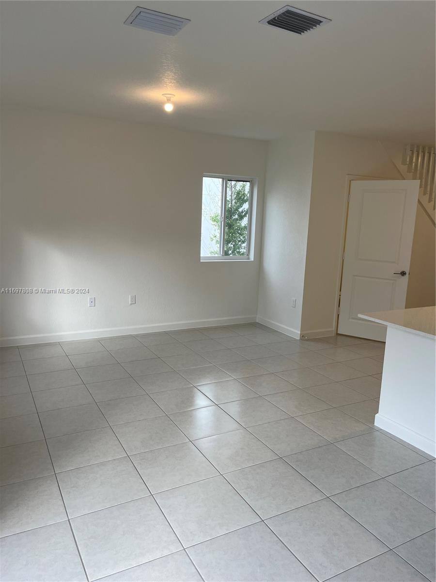 Townhouse for rent at 5090 SW 37th St, Hollywood, FL 33023