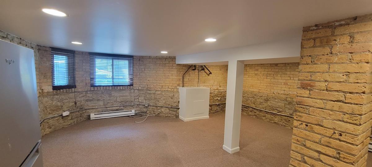 Apartment for rent at 3025 N Seminary Ave, Chicago, IL 60657