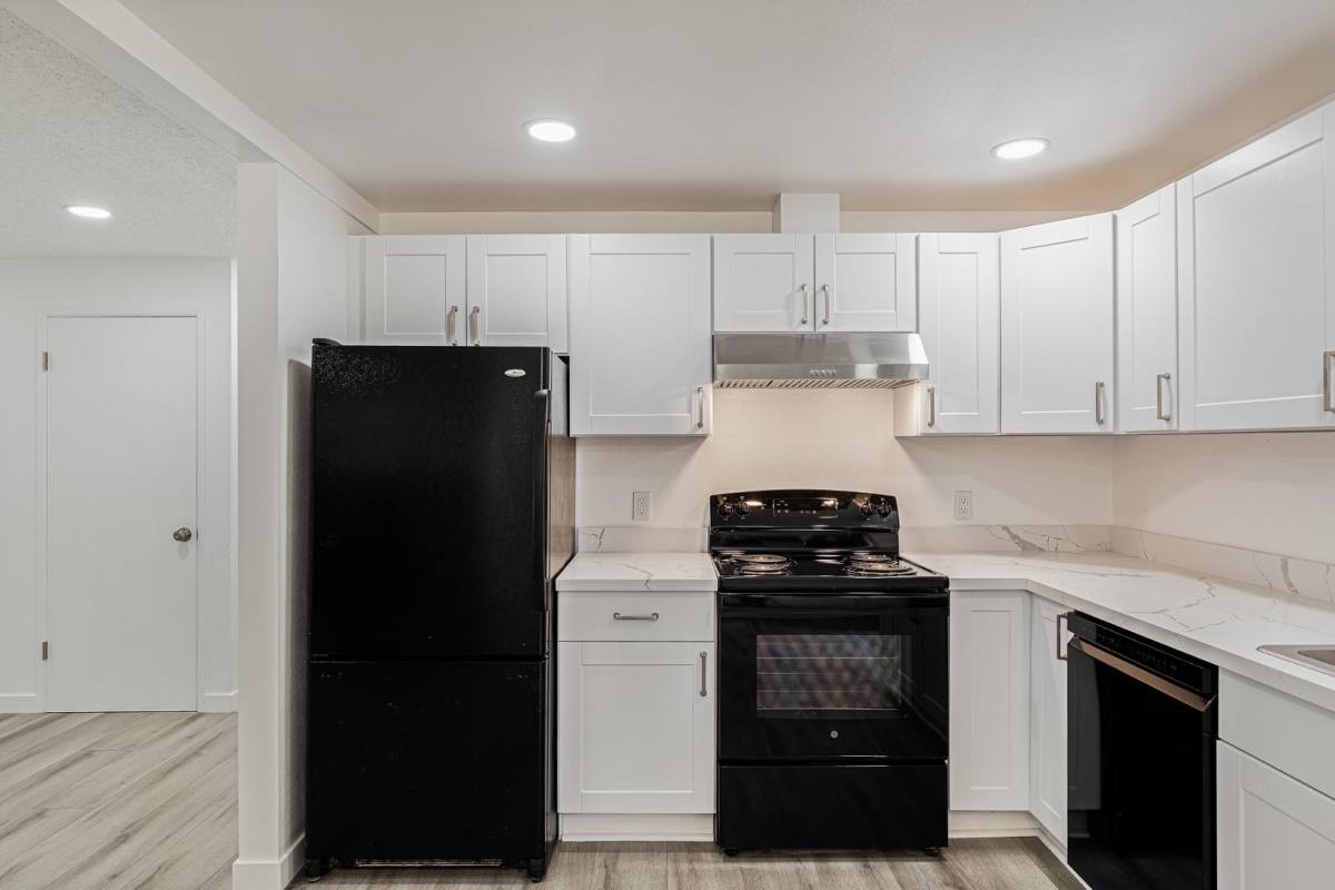 Apartment for rent at Bristonwood, 9408 Columbine Circle W, University Place, WA 98467