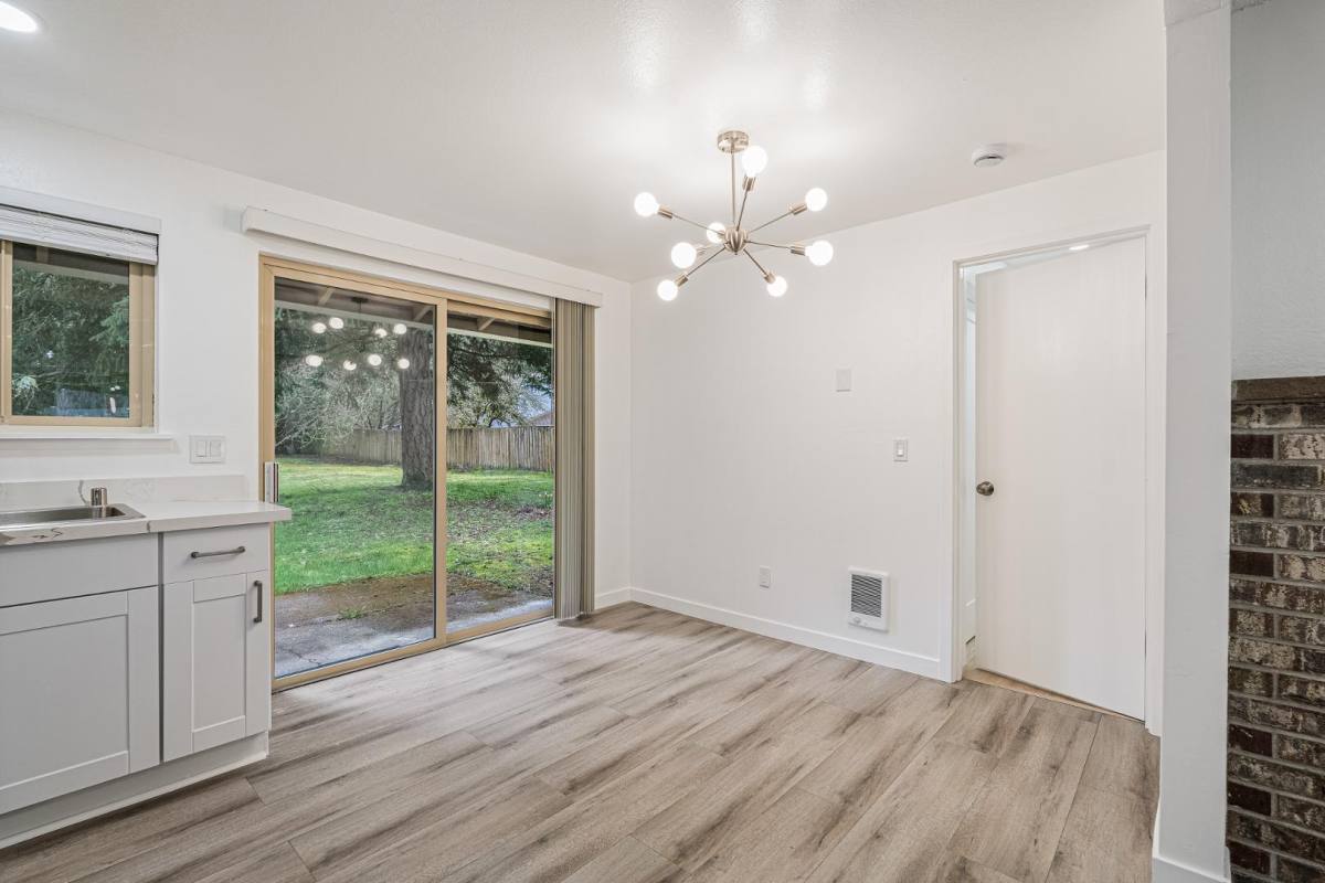 Apartment for rent at Bristonwood, 9408 Columbine Circle W, University Place, WA 98467