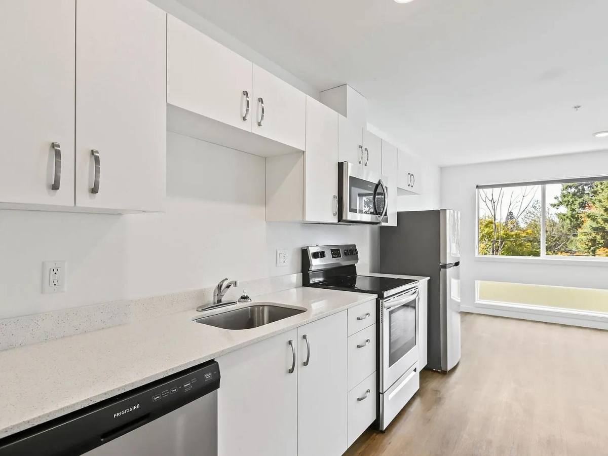 Apartment for rent at Mt Scott Park, 5840 SE 89th Ave #304, Portland, OR 97266