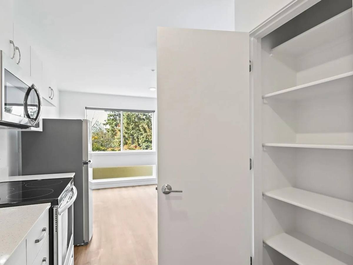 Apartment for rent at Mt Scott Park, 5840 SE 89th Ave #304, Portland, OR 97266