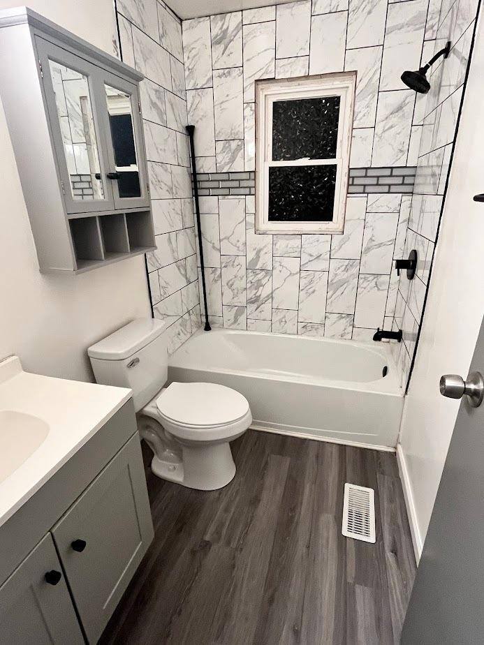 Townhouse for rent at Willowbrook Manor, 3025 Benchwood Rd, Dayton, OH 45414