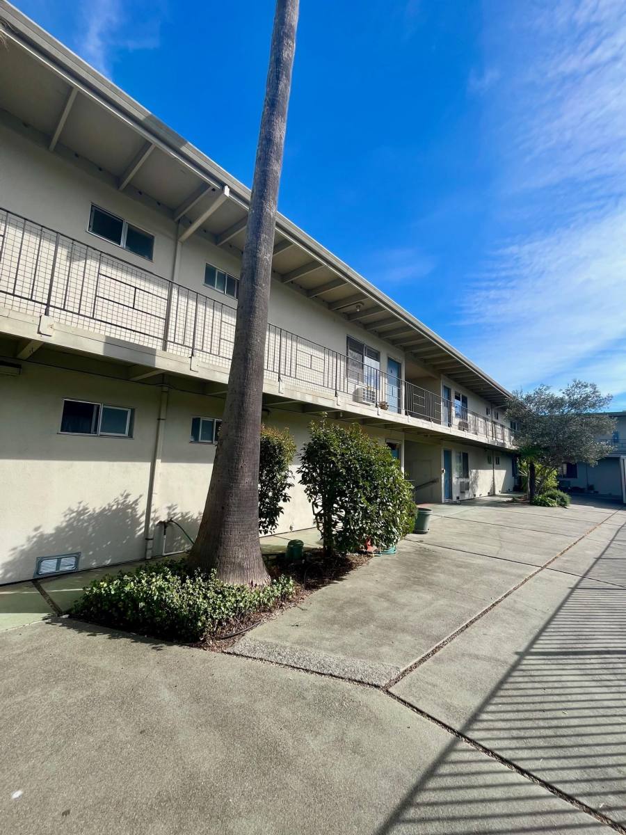 Apartment for rent at 2755 Ventura Ave #31, Santa Rosa, CA 95403