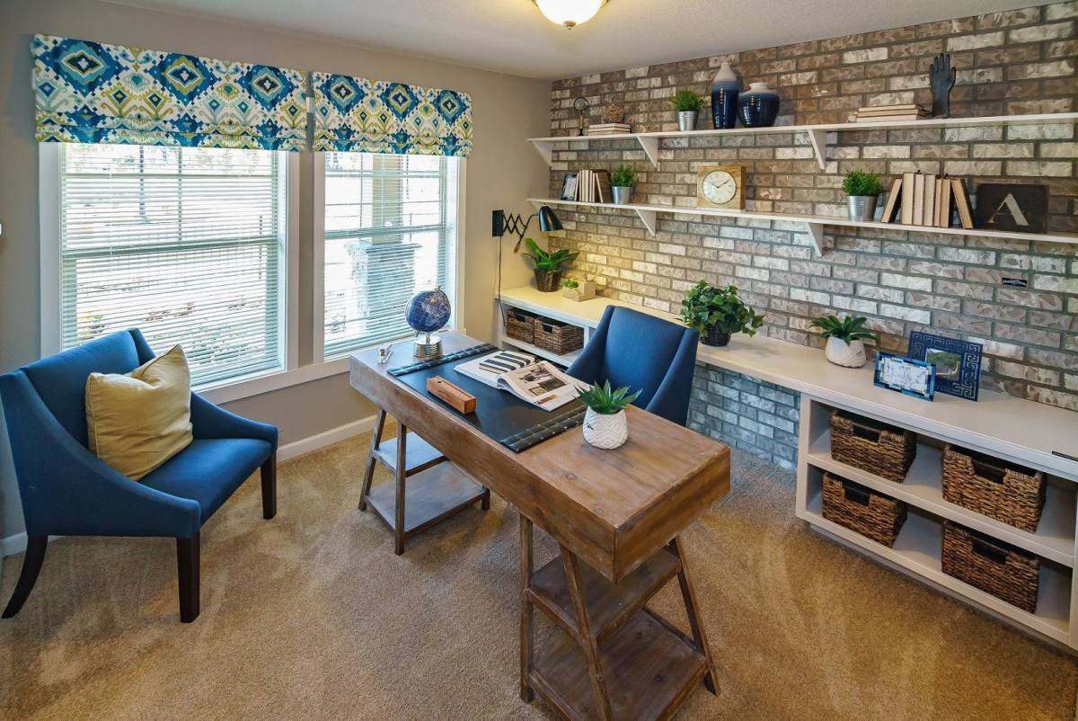 Townhouse for rent at 131 NE 79th Ave, Beaverton, OR 97006