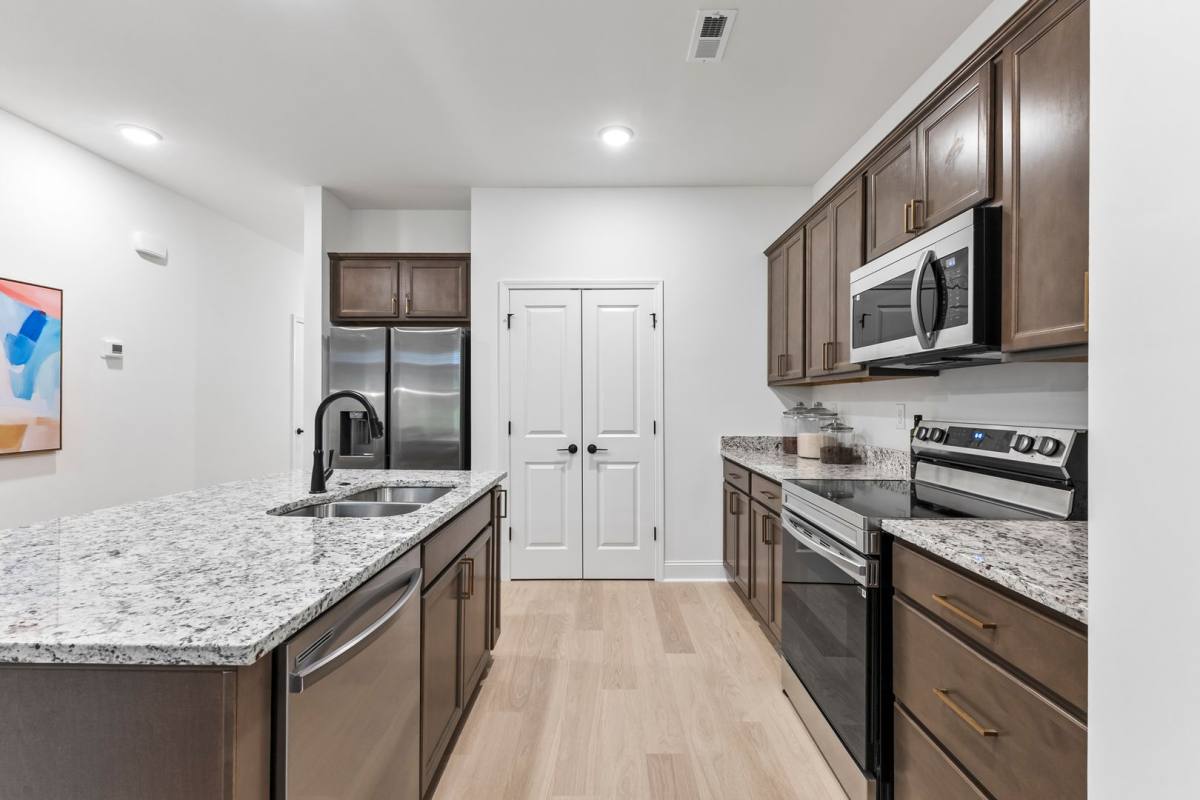 Townhouse for rent at 8849 Chapman Trace Way, Knoxville, TN 37920