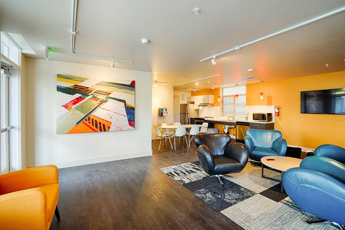 Apartment for rent at 17020 Aurora Ave N, Seattle, WA 98133