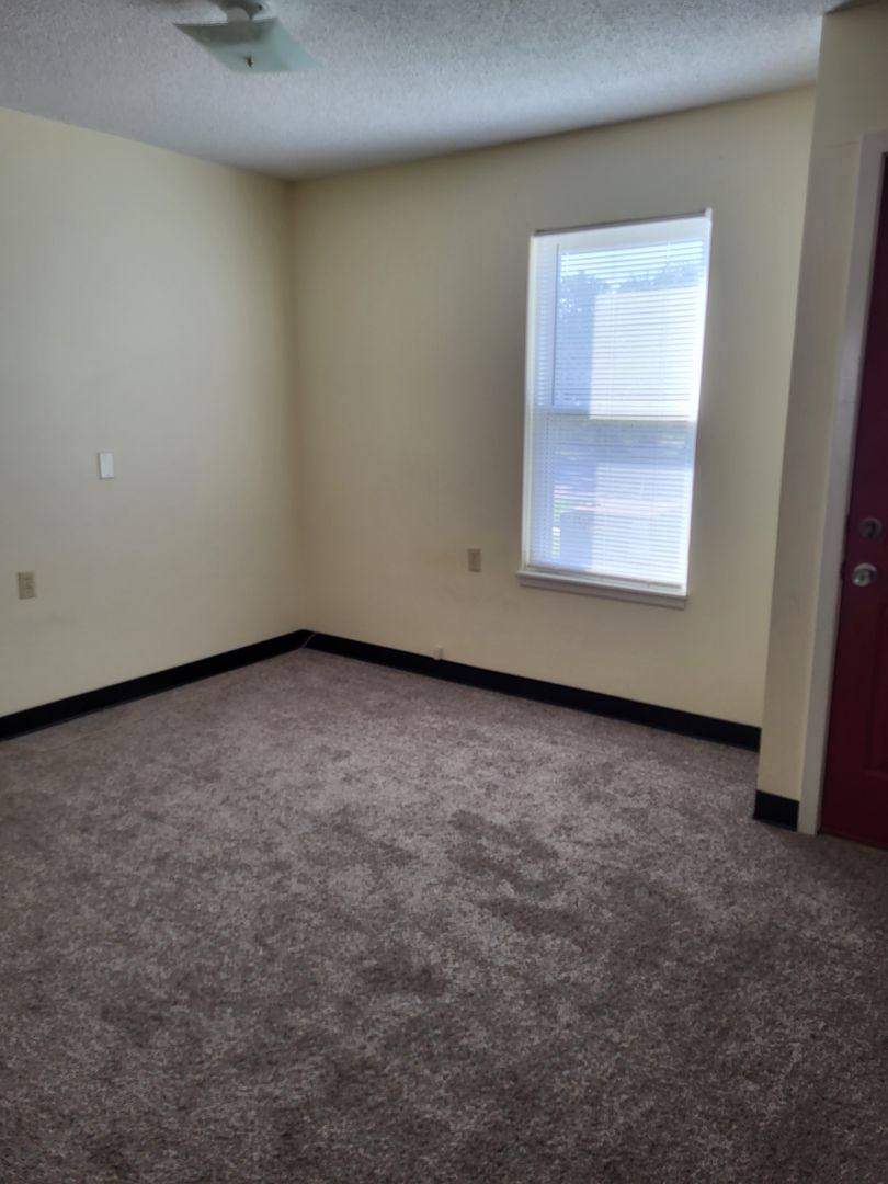 Apartment for rent at 600 3rd St, Downs, KS 67437