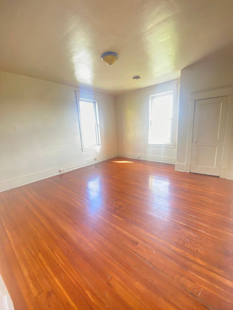 Apartment for rent at 216 Patton Ave NW, Roanoke, VA 24016