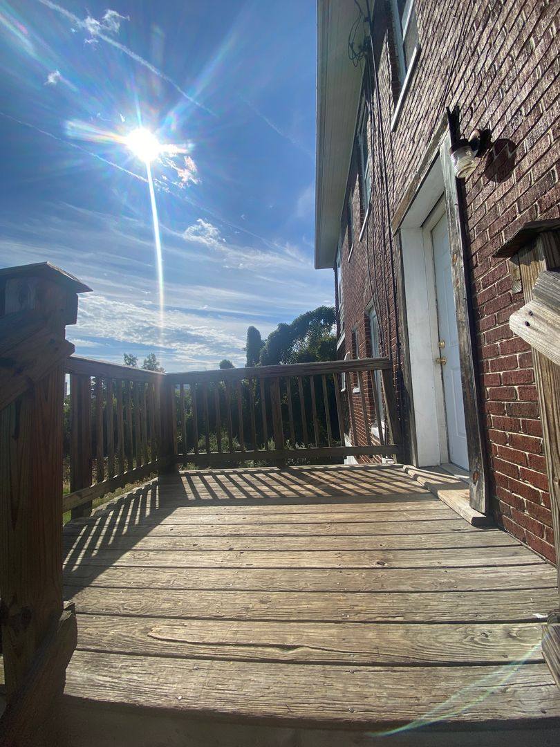 Apartment for rent at 216 Patton Ave NW, Roanoke, VA 24016