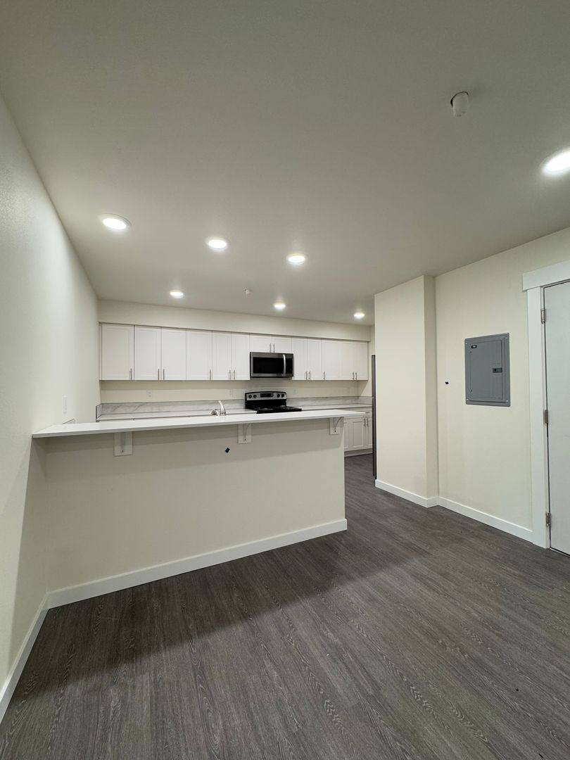 Apartment for rent at 503 E Helena, Ellensburg, WA 98926