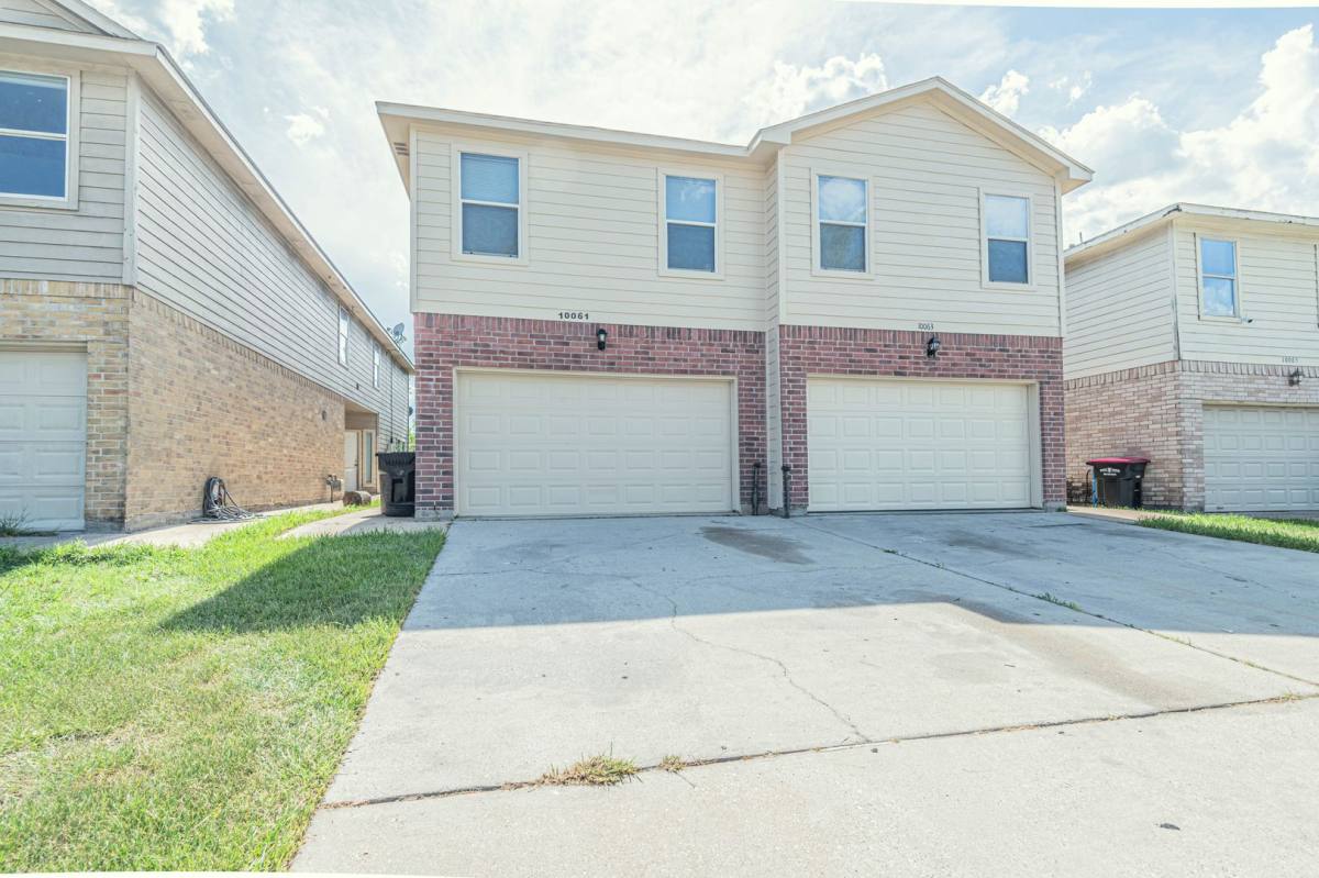 House for rent at 10061 Sharpton Dr, Houston, TX 77038