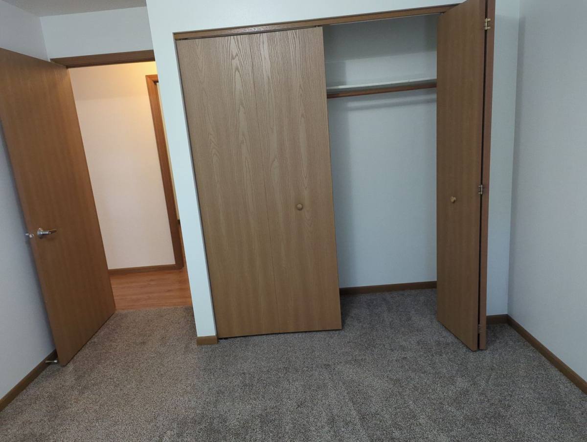 Apartment for rent at 621-629 Amy Dr, Holmen, WI 54636