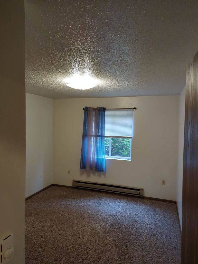 Apartment for rent at 621-629 Amy Dr, Holmen, WI 54636